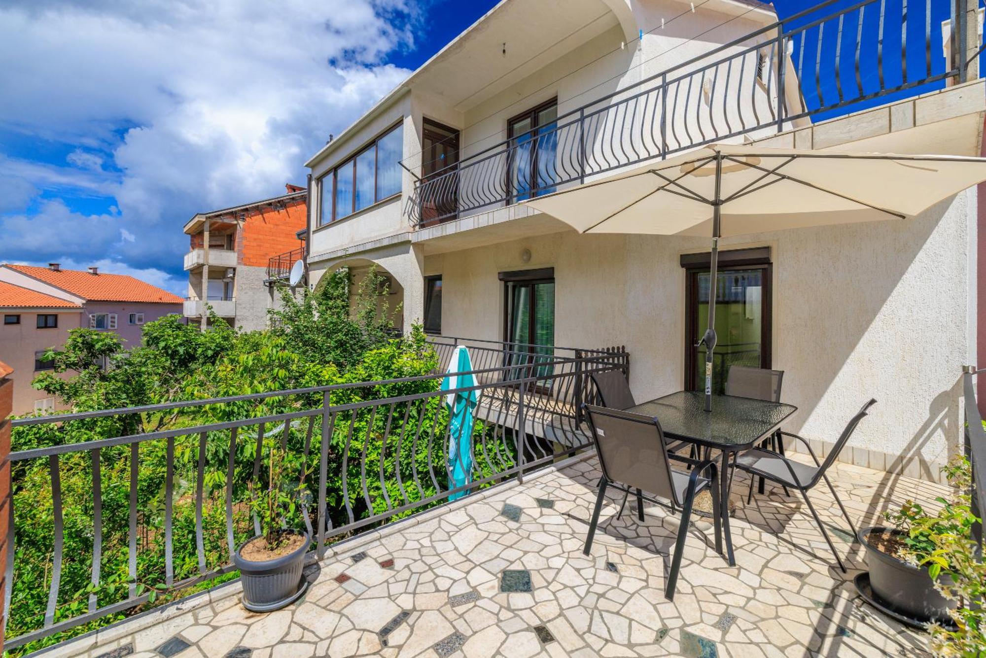 Apartman Antonia Crikvenica Exterior photo